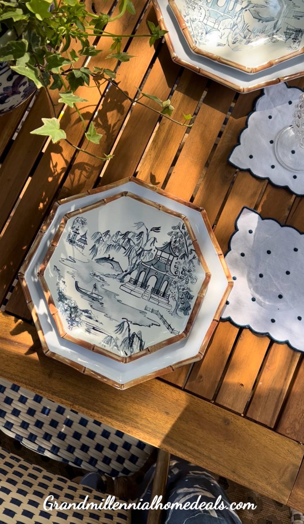 Blue and White Chinoiserie Outdoor Table Finds for Summer | Melamine Plates | Cocktail Napkins